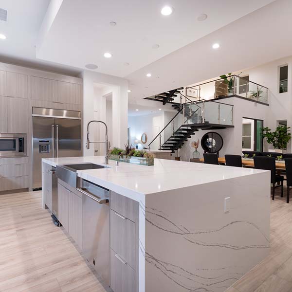 600x600 West cliff 1